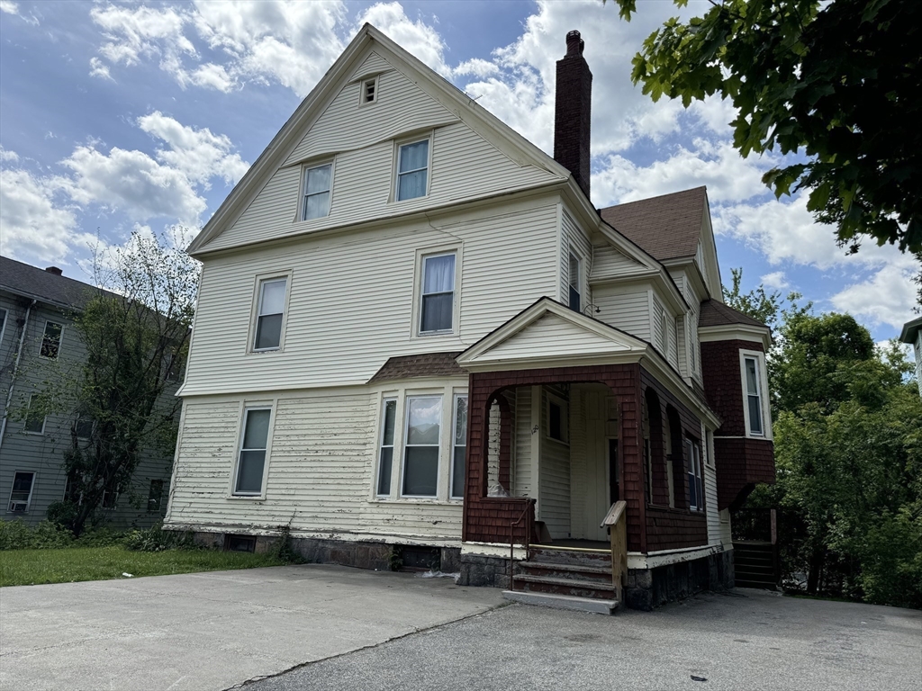 120 Lincoln St