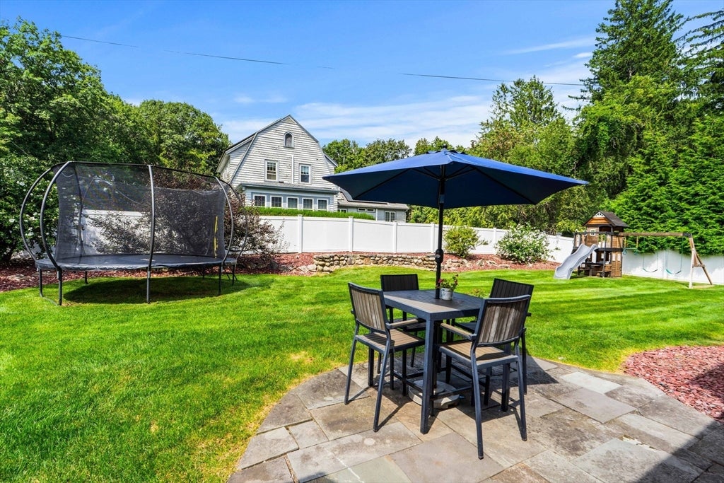 17 Lowell St, Andover, MA, 17 Lowell St, Andover, MA Photo #4