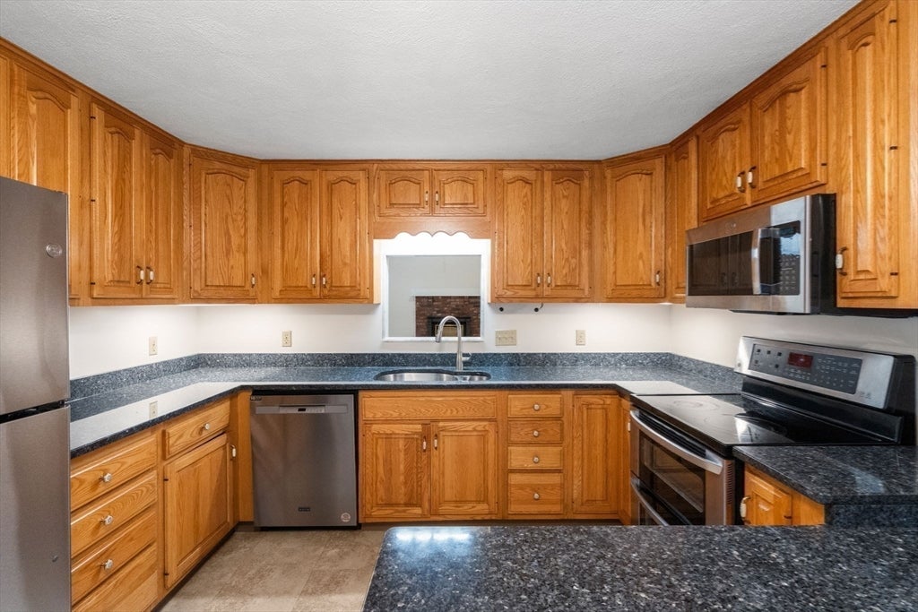 68 Furnace Street, Sharon, MA Photo #9