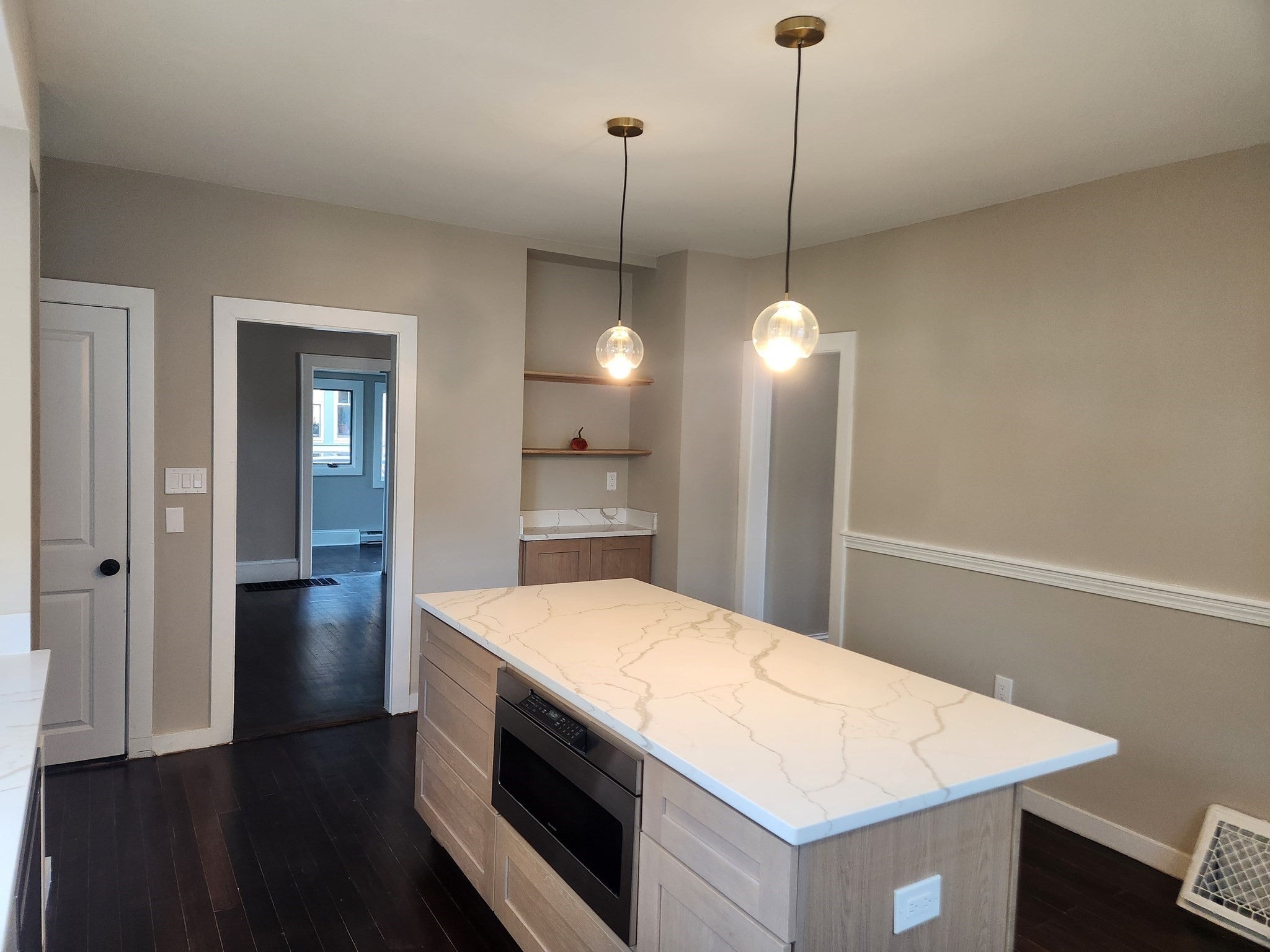 10 Arbutus Rd, Worcester, MA, 10 Arbutus Rd, Worcester, MA Photo #6