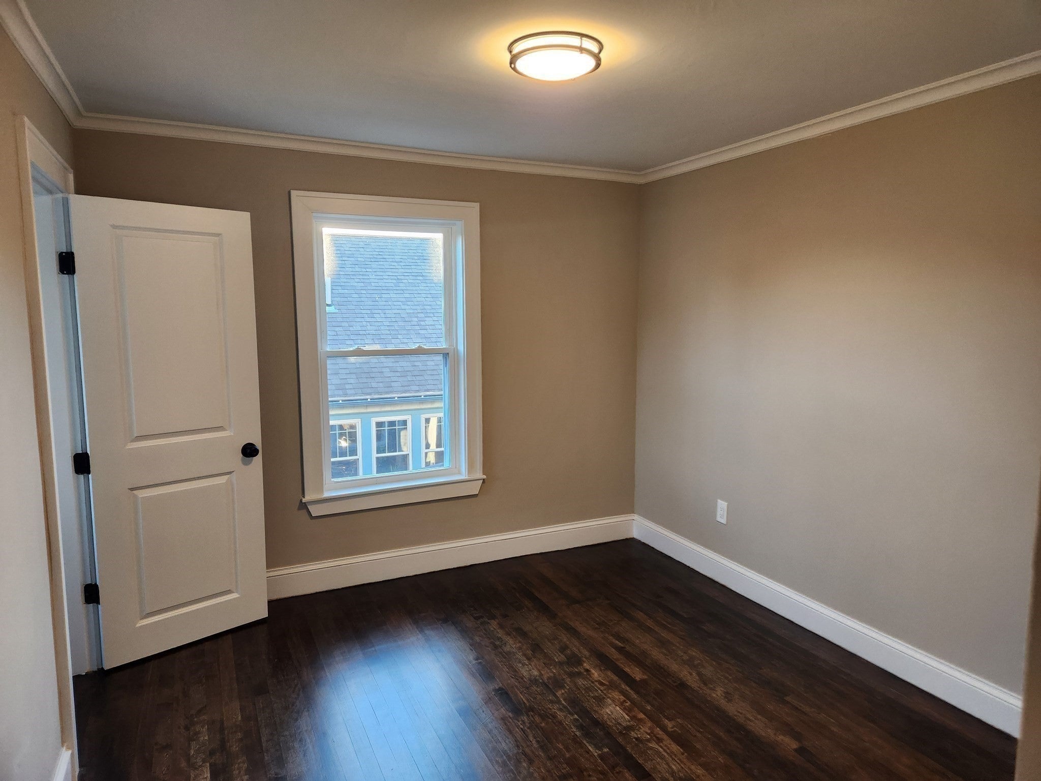 10 Arbutus Rd, Worcester, MA, 10 Arbutus Rd, Worcester, MA Photo #17