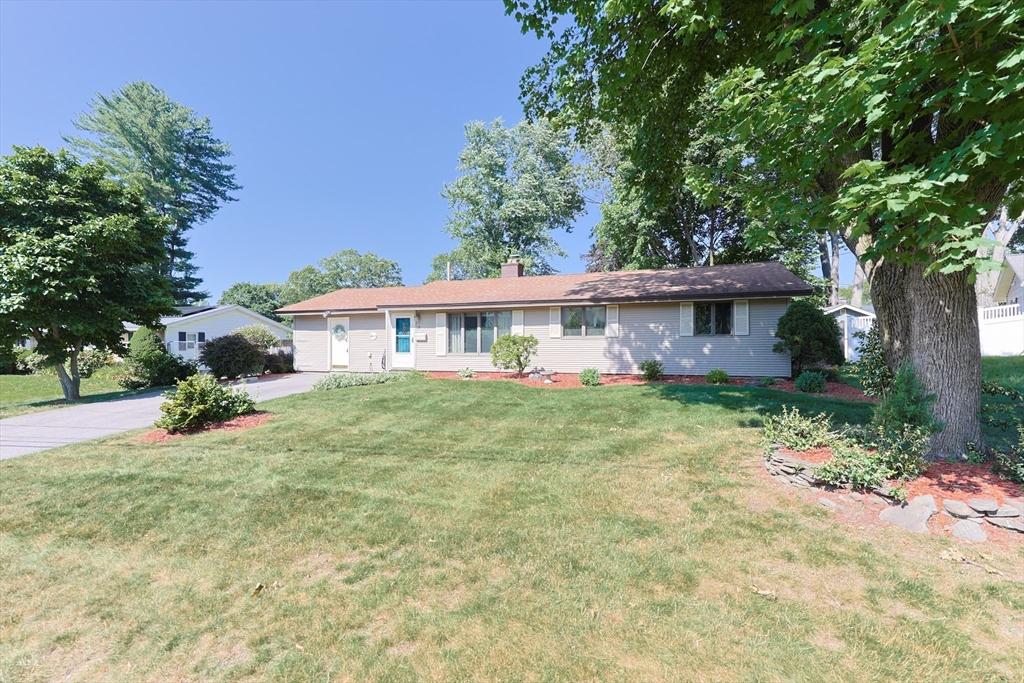 18 Paxton Rd