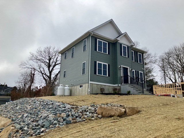 160 Hapwell St.