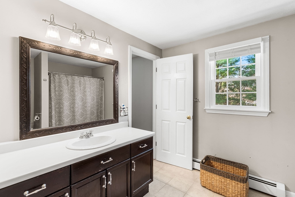 1 Lady Slipper Ln, Methuen, MA Photo #27