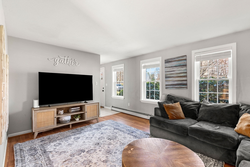 1 Lady Slipper Ln, Methuen, MA Photo #17