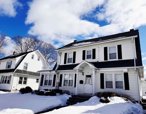 57 Reed St Agawam MA 01001