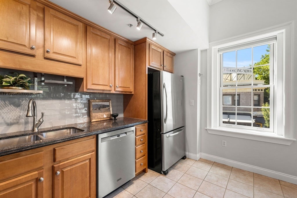 141 Washington St #3, Salem, MA, 141 Washington St #3, Salem, MA Photo #15
