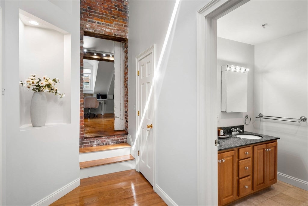 141 Washington St #3, Salem, MA, 141 Washington St #3, Salem, MA Photo #31