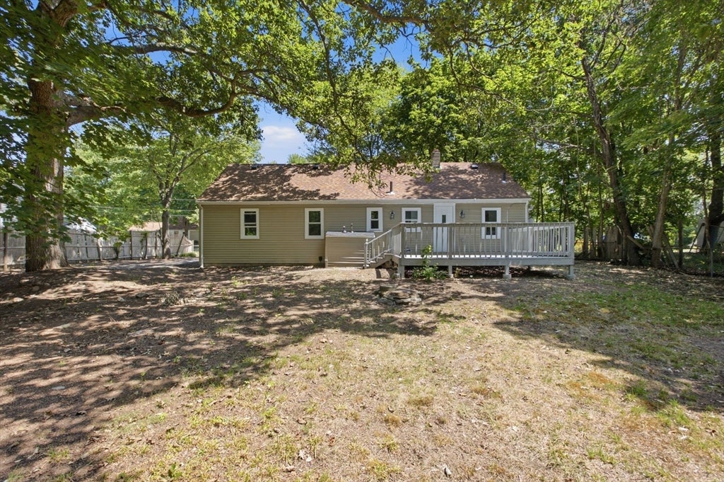 12 Elizabeth St, Stoughton, MA, 12 Elizabeth St, Stoughton, MA Photo #5