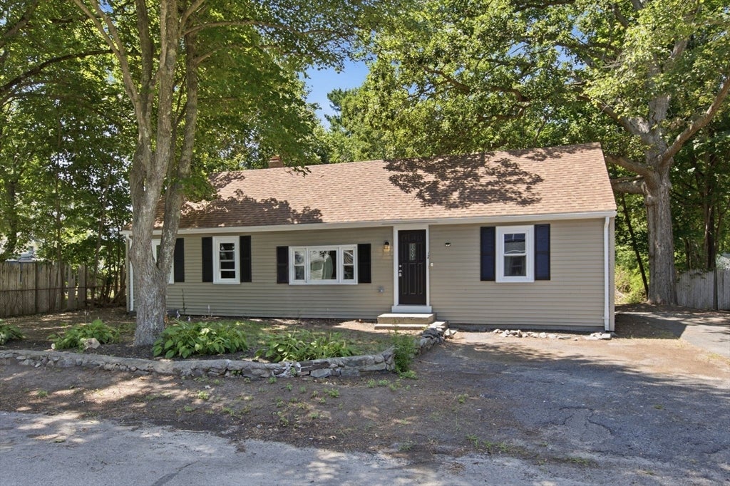 12 Elizabeth St, Stoughton, MA, 12 Elizabeth St, Stoughton, MA Photo #1