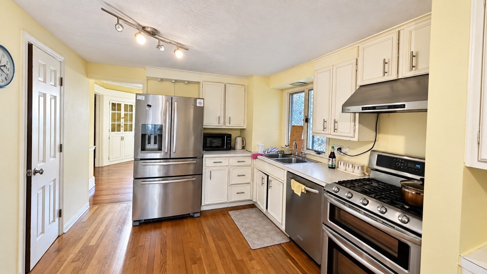 25 Wexford St, Springfield, MA Photo #16