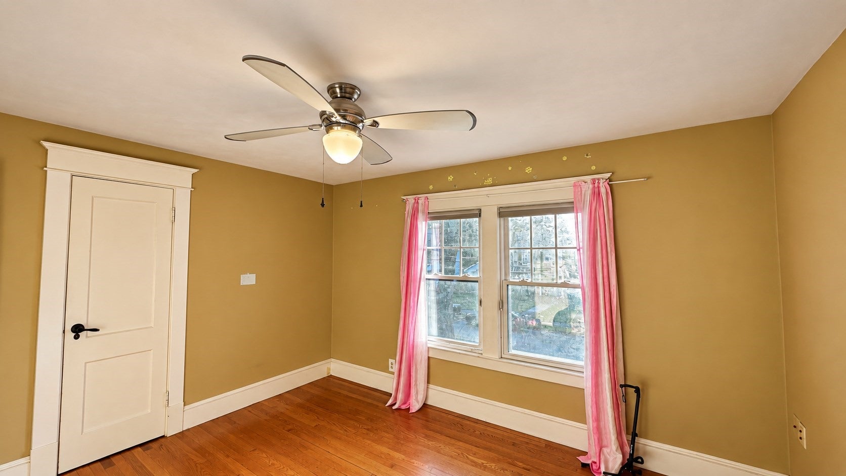 25 Wexford St, Springfield, MA Photo #39