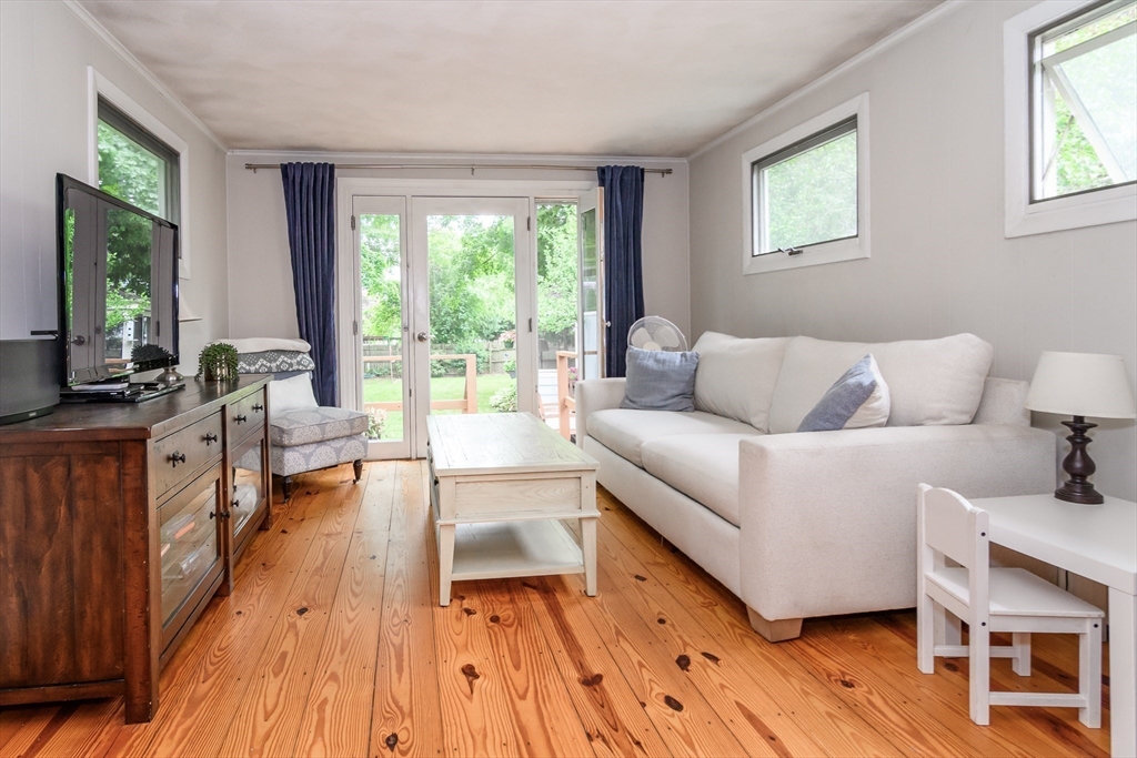 62 Washington Ave, Natick, MA Photo #10