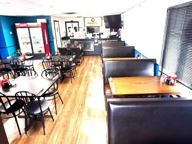 291 Main St