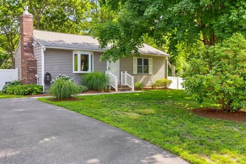 Photo of 545 Lincoln Rd Ext, Barnstable, MA 02601 (MLS # 73544238)