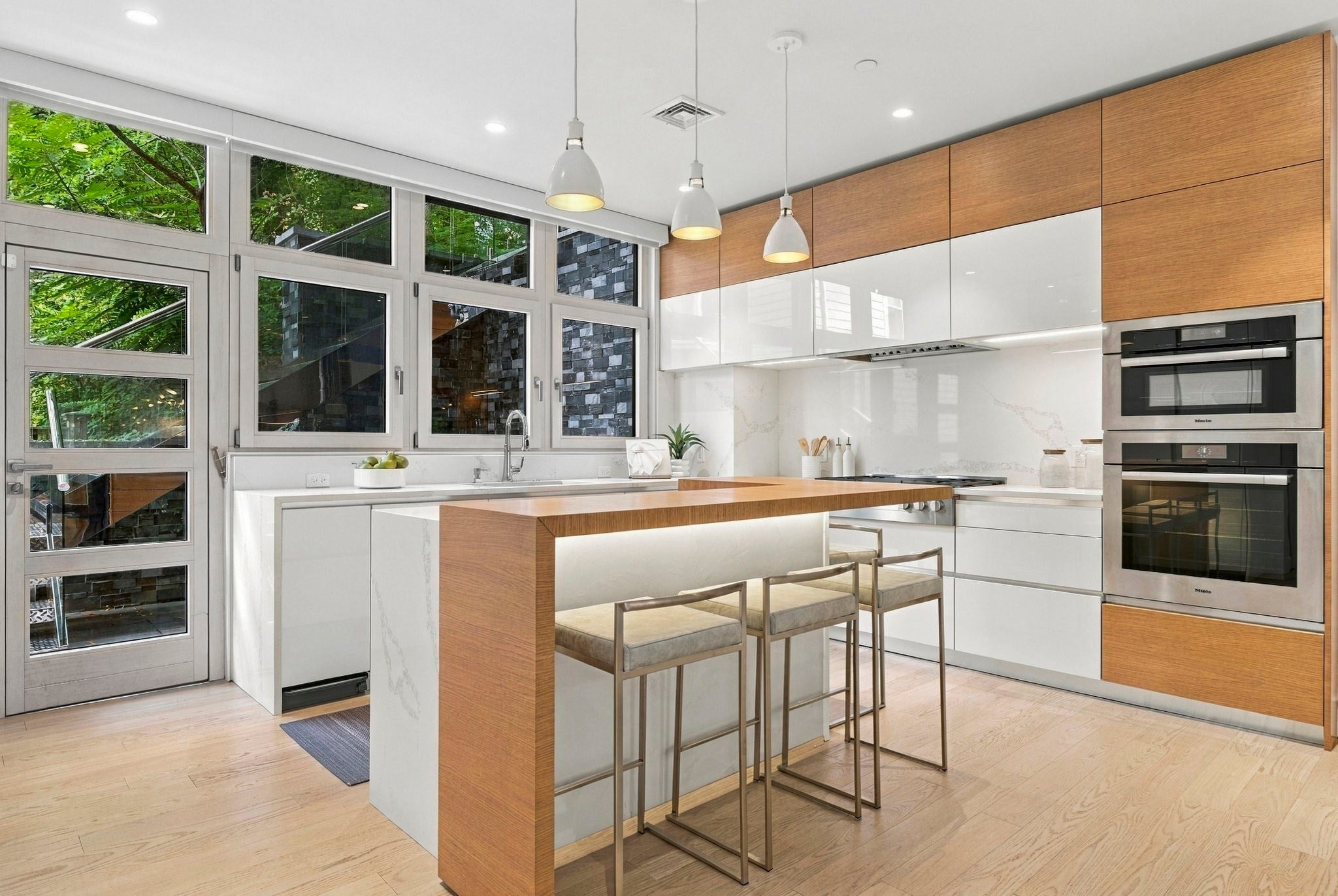 291 Tappan St #291, Brookline, MA, 291 Tappan St #291, Brookline, MA Photo #7