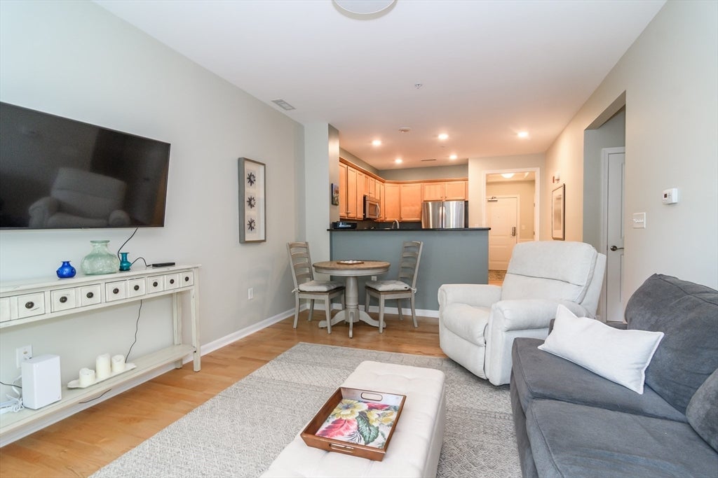 13 Morgan Dr 307