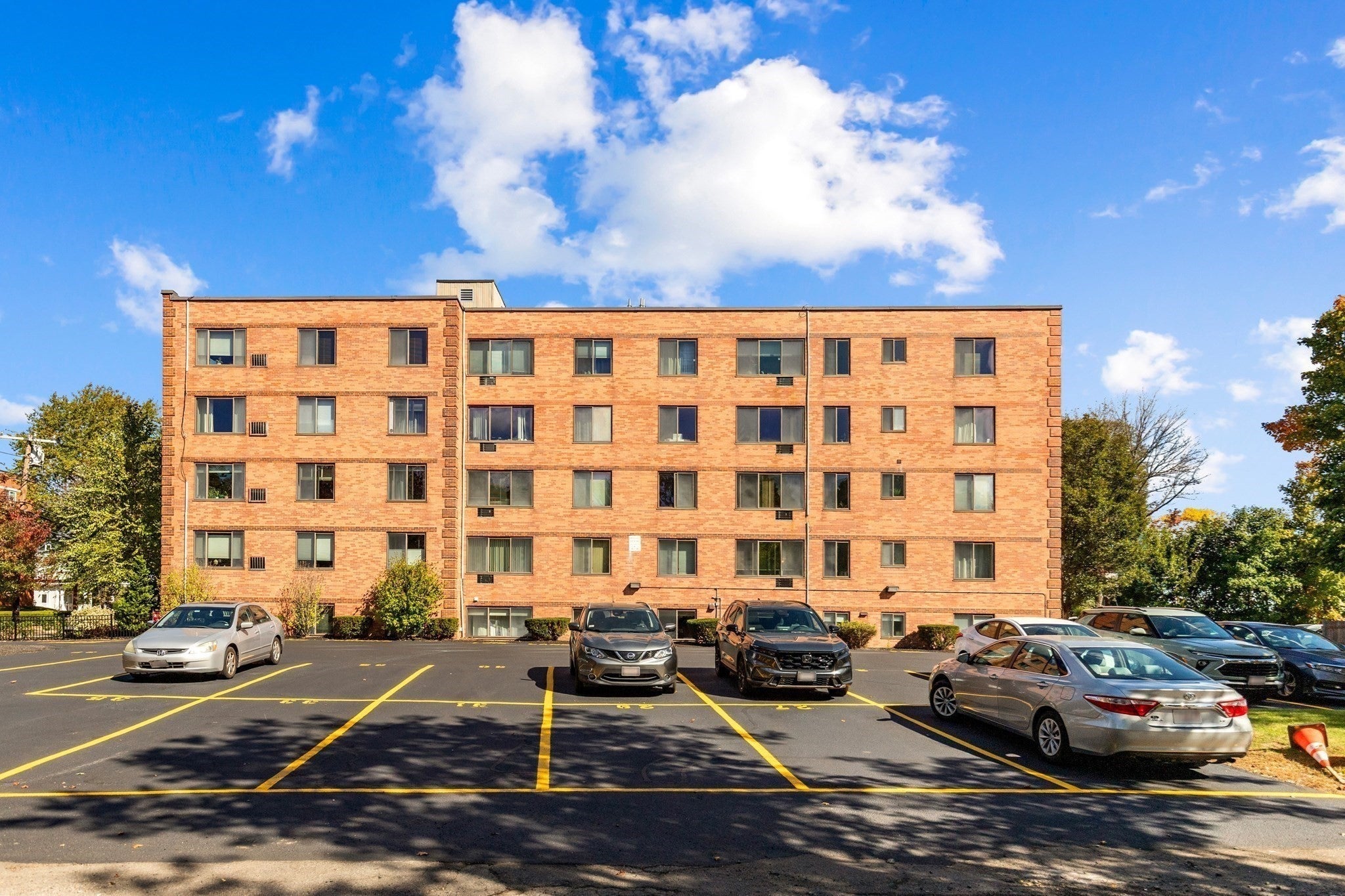 128 Pleasant St #303, Arlington, MA, 128 Pleasant St #303, Arlington, MA Photo #23
