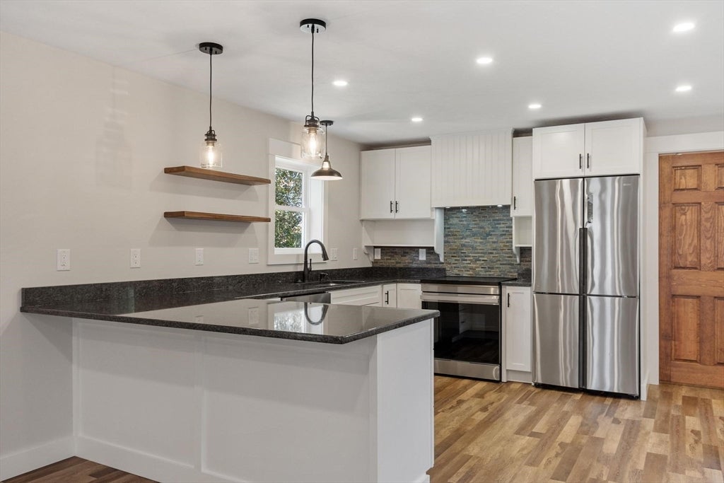 460 Pleasant St, Gardner, MA, 460 Pleasant St, Gardner, MA Photo #5