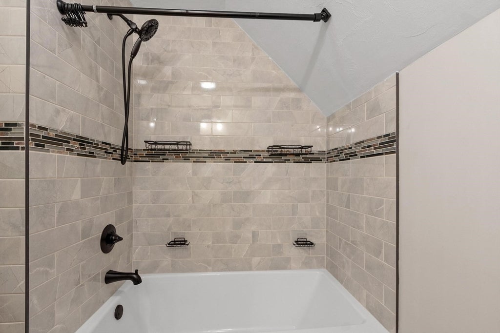 460 Pleasant St, Gardner, MA, 460 Pleasant St, Gardner, MA Photo #33