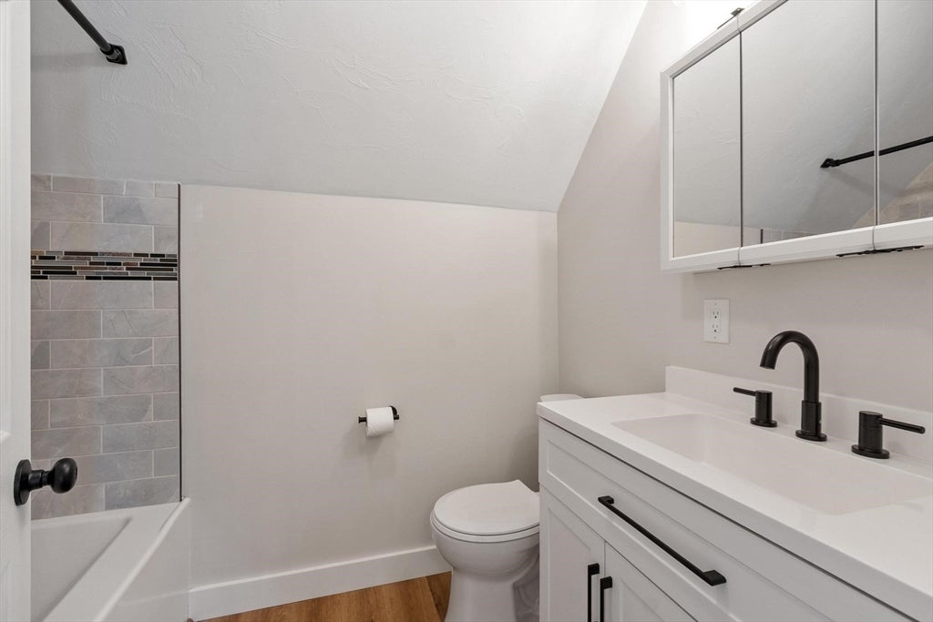 460 Pleasant St, Gardner, MA, 460 Pleasant St, Gardner, MA Photo #32