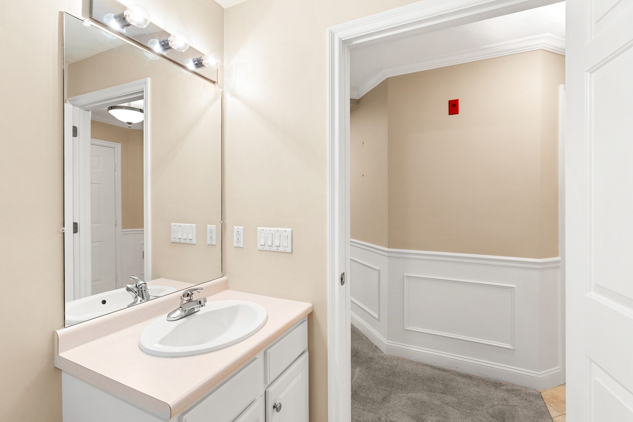 6 Technology Dr #235, Chelmsford, MA, 6 Technology Dr #235, Chelmsford, MA Photo #13