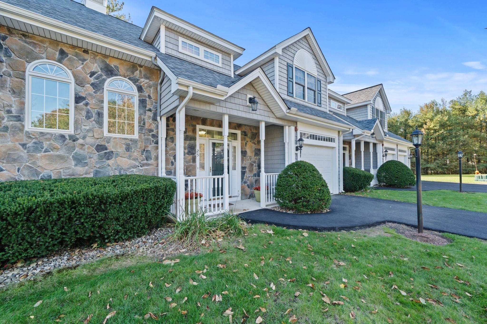 25 Stonebury Way #25, Tewksbury, MA, 25 Stonebury Way #25, Tewksbury, MA Photo #2