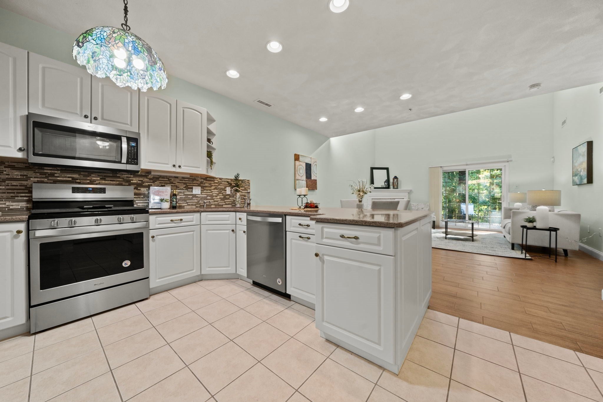 25 Stonebury Way #25, Tewksbury, MA, 25 Stonebury Way #25, Tewksbury, MA Photo #6