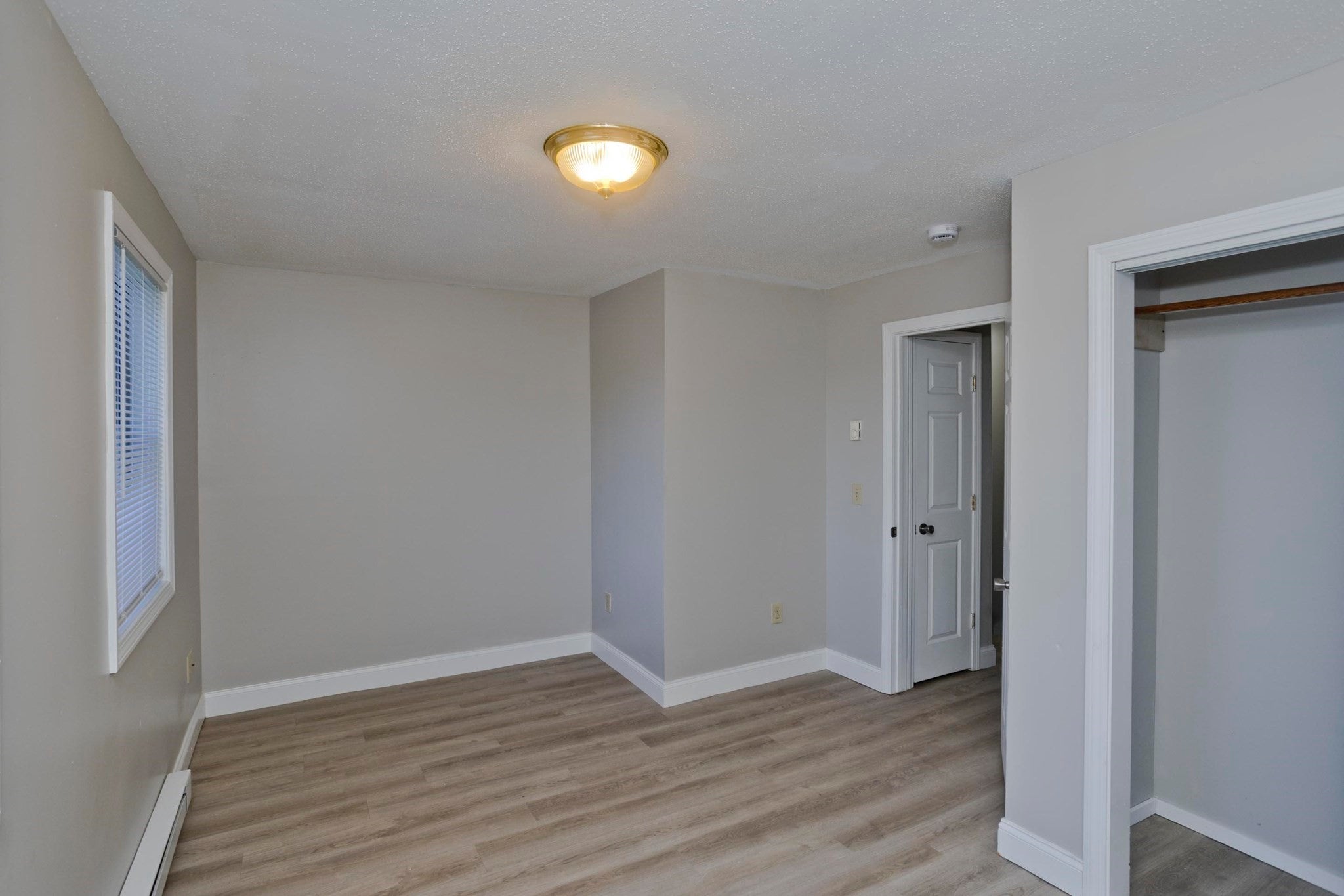 73-75 Walnut St, Holyoke, MA Photo #12