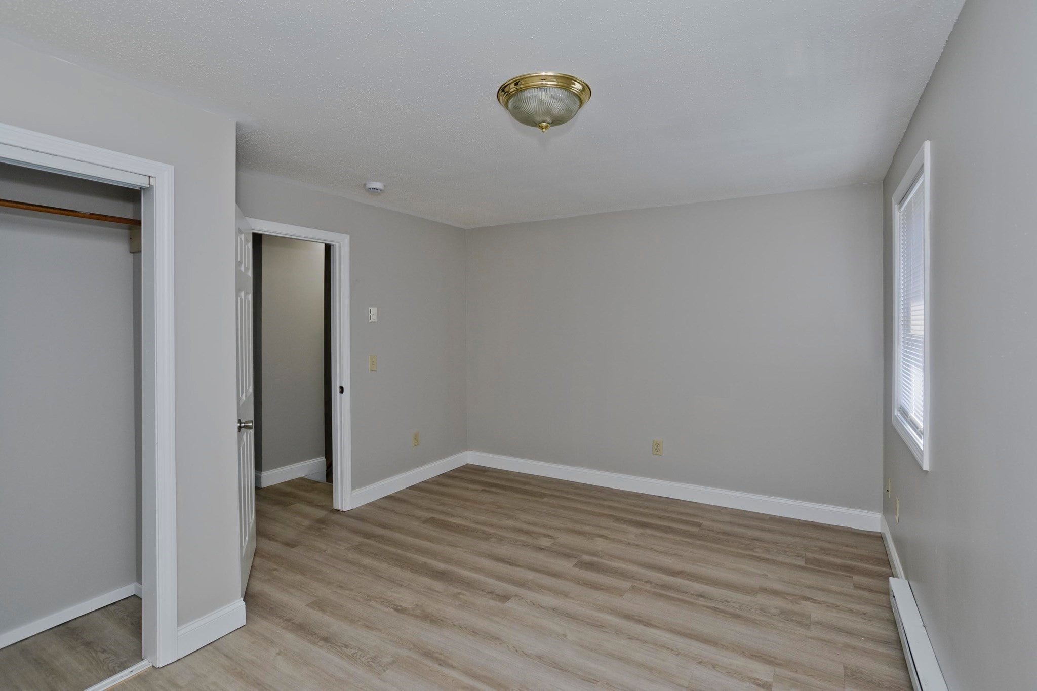 73-75 Walnut St, Holyoke, MA Photo #15