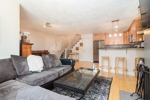 148 Quincy Shore 42 Quincy MA 02171