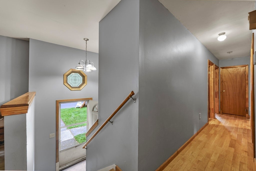 225 Brown St, Pittsfield, MA, 225 Brown St, Pittsfield, MA Photo #11