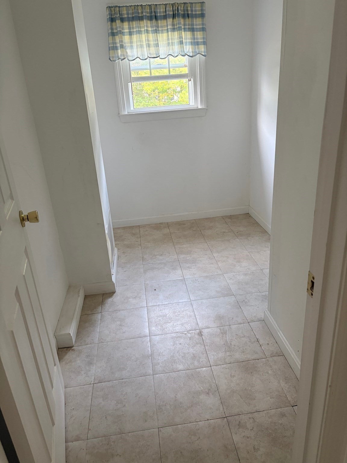 4 Westview Ave, Millbury, MA, 4 Westview Ave, Millbury, MA Photo #10