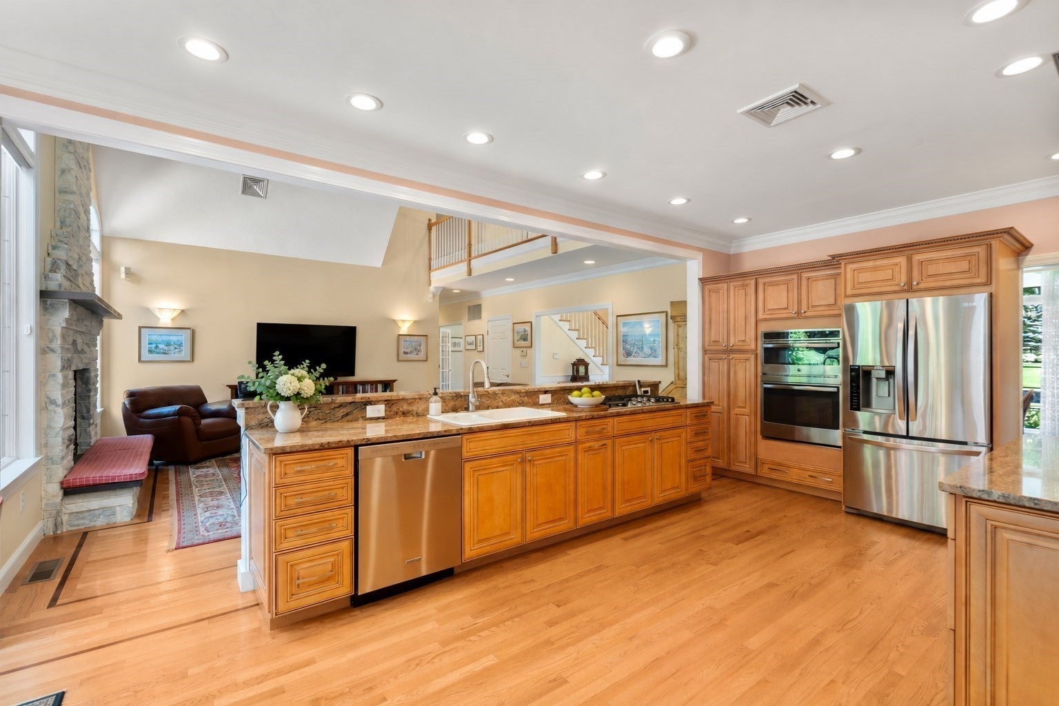 5 Elizabeth Way, Lynnfield, MA Photo #9