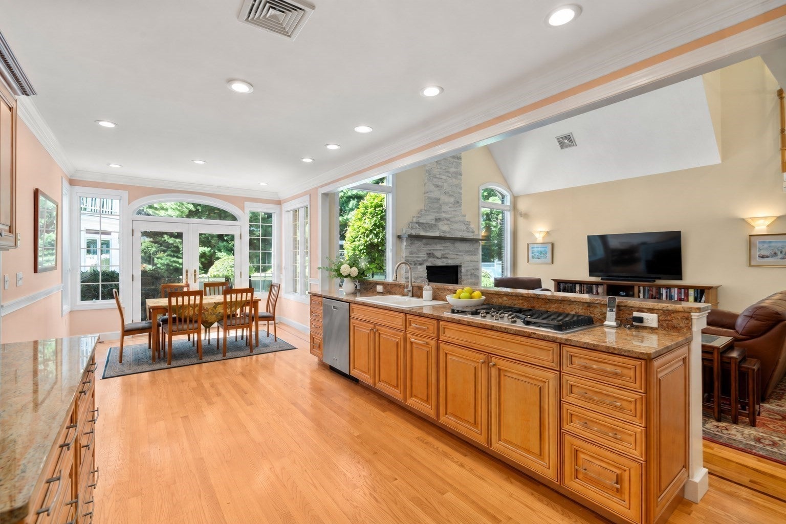 5 Elizabeth Way, Lynnfield, MA Photo #10