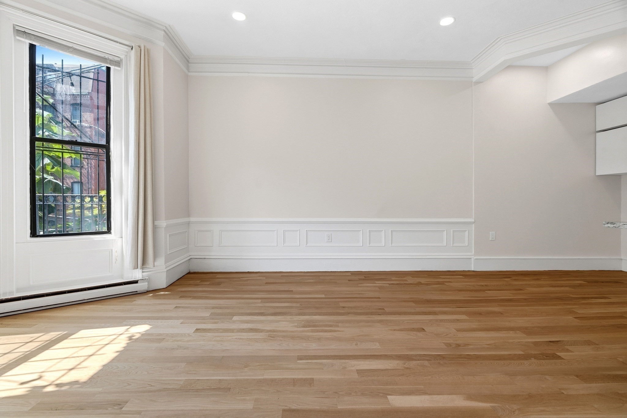 389 Beacon Street #4A, Boston, MA Photo #5