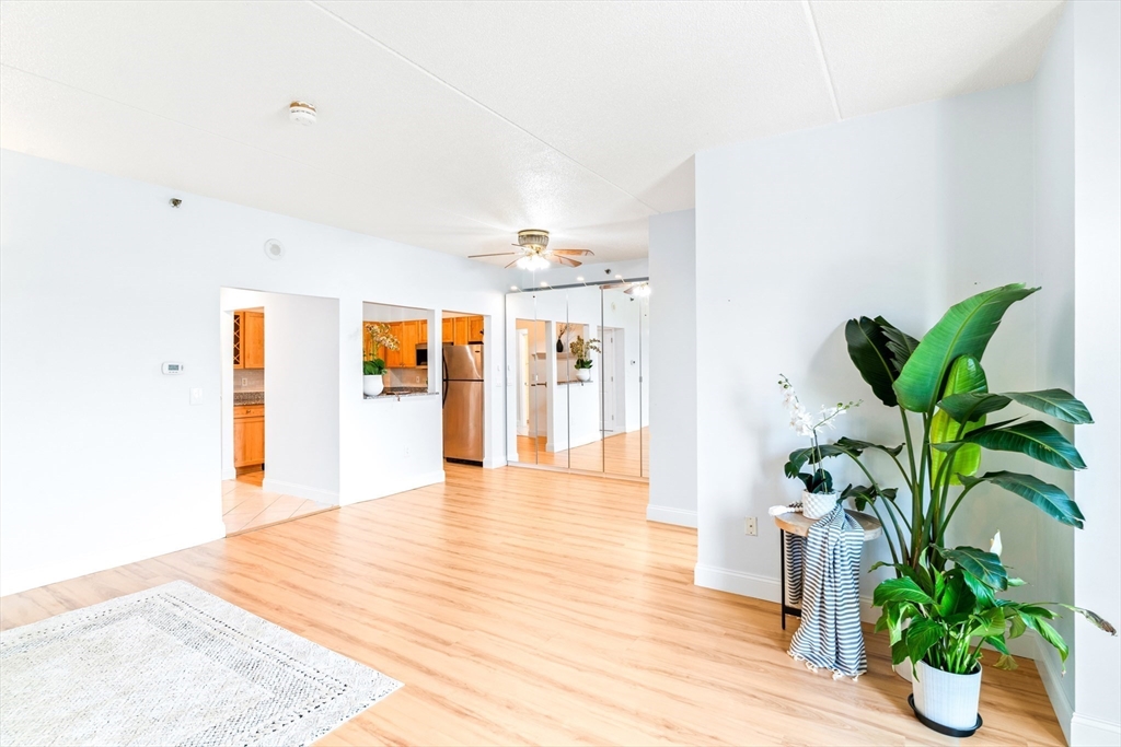 200 Cove Way 106