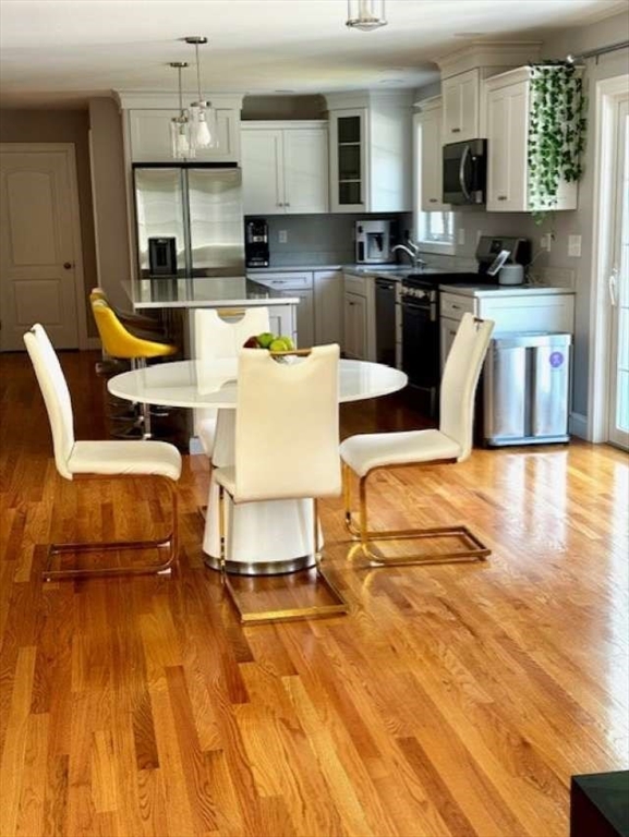 399 North St