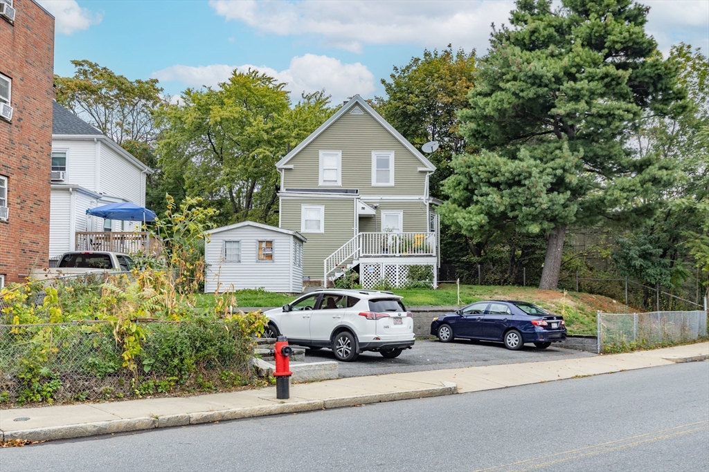 476 Prospect Ave