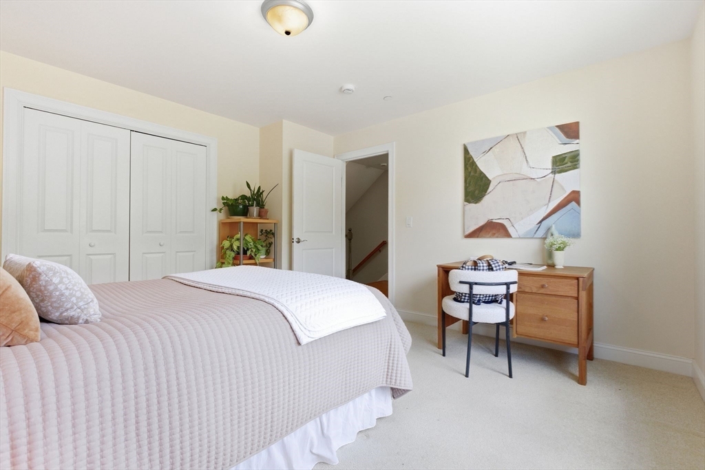 2302 Juniper Circle #2302, North Andover, MA Photo #25
