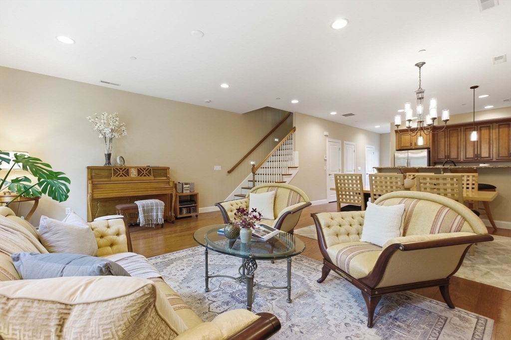 2302 Juniper Circle #2302, North Andover, MA Photo #14
