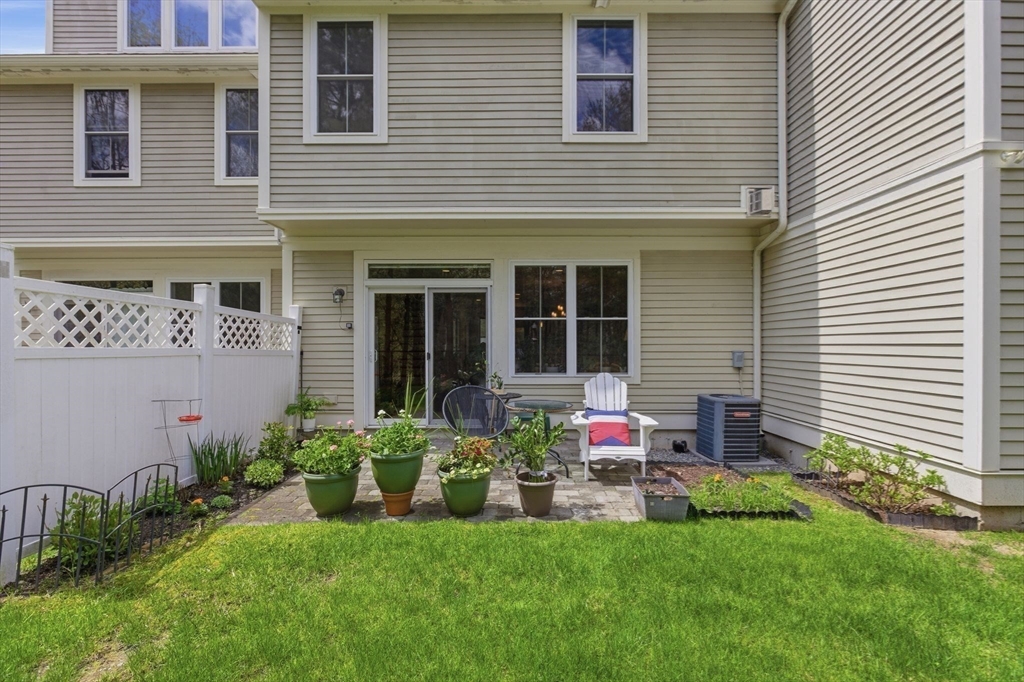 2302 Juniper Circle #2302, North Andover, MA Photo #32