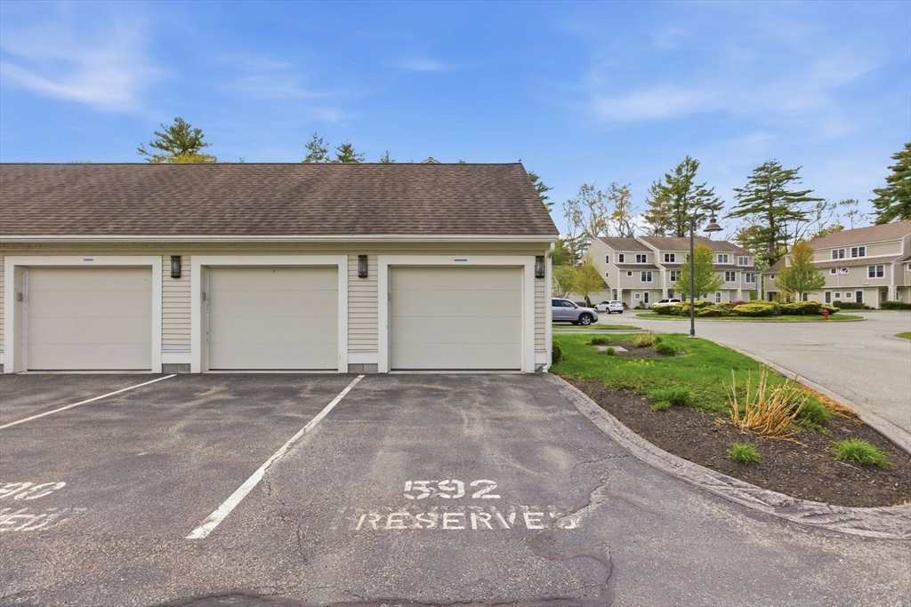 2302 Juniper Circle #2302, North Andover, MA Photo #35