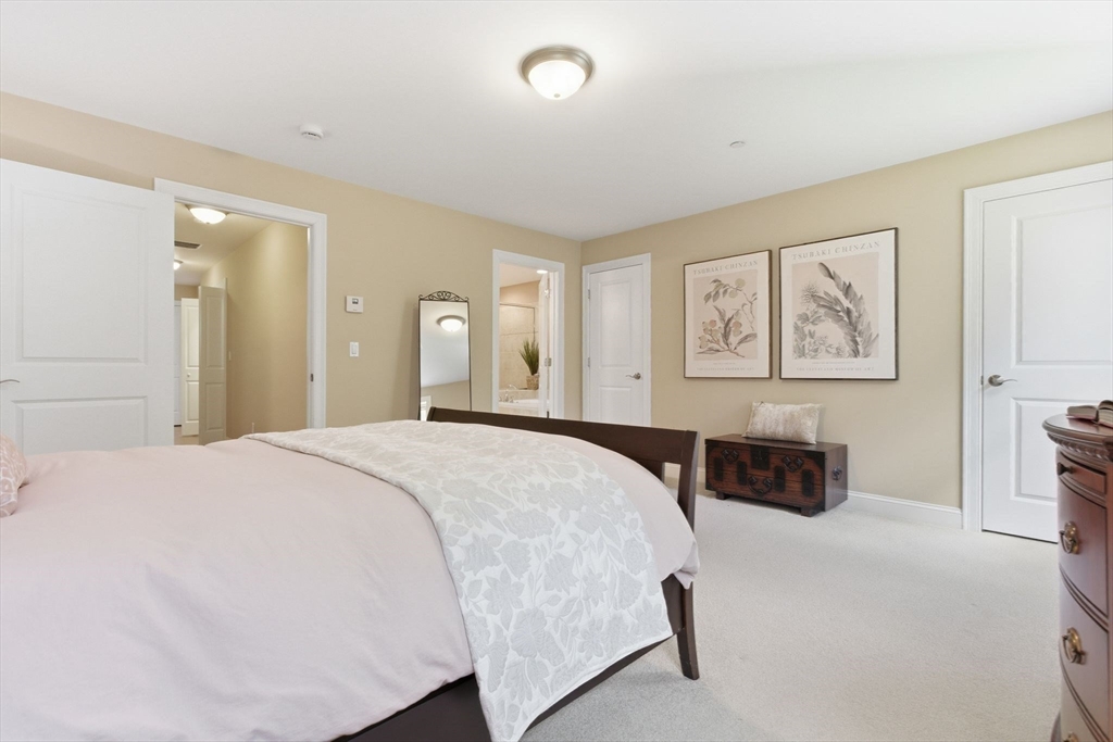 2302 Juniper Circle #2302, North Andover, MA Photo #20