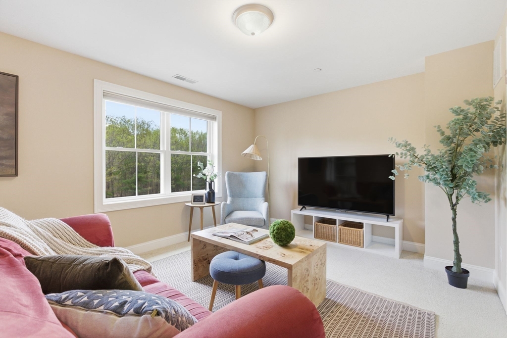 2302 Juniper Circle #2302, North Andover, MA Photo #27