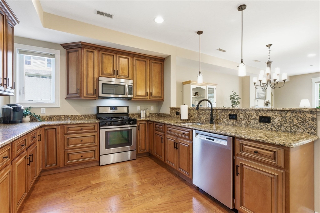 2302 Juniper Circle #2302, North Andover, MA Photo #3