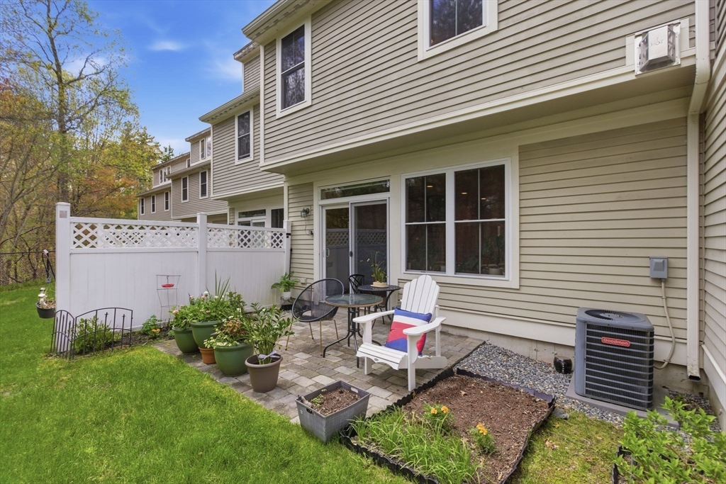 2302 Juniper Circle #2302, North Andover, MA Photo #33