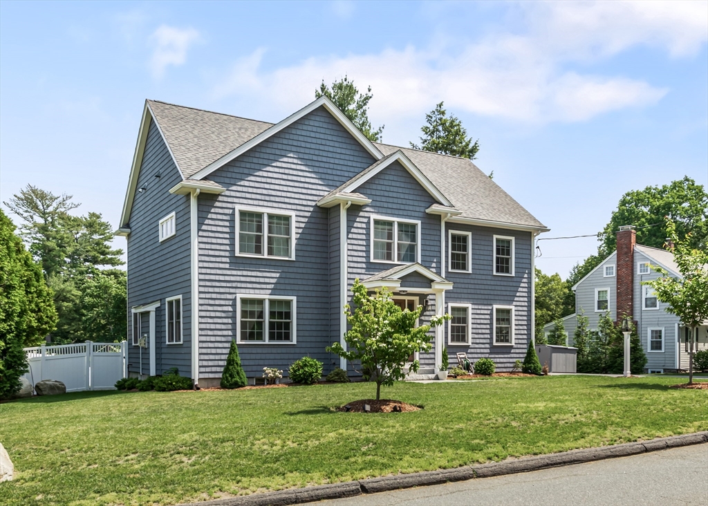 22 Homestead Rd