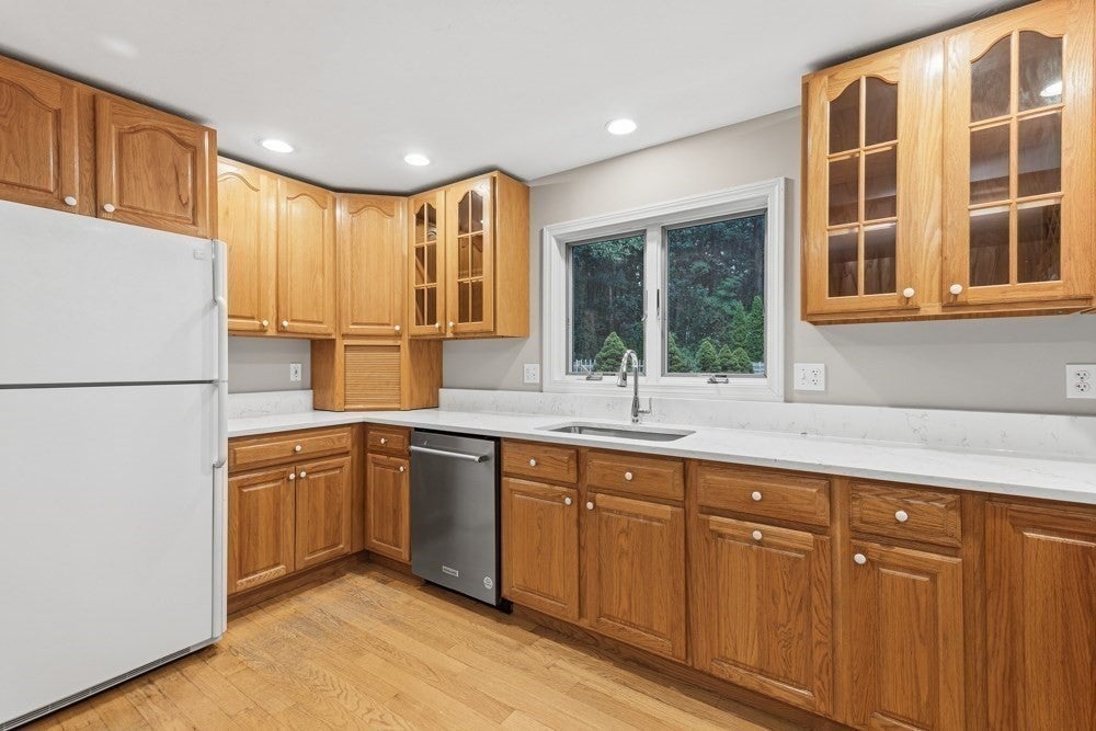 10 Buckhill Rd