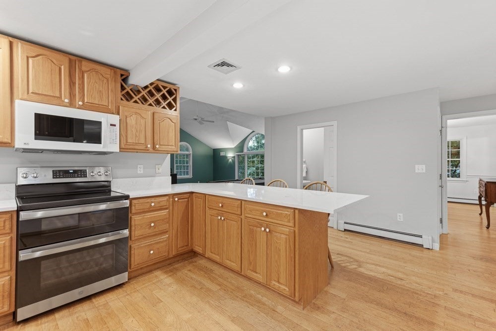 10 Buckhill Rd